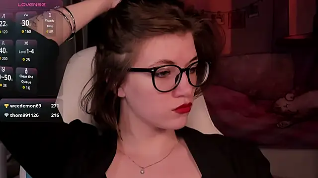 XXX chat uživo modela CathyAdams