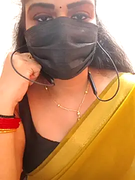 soundharya_tamil's Live XXX Chat