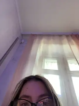 DearAlise's Webcam Show