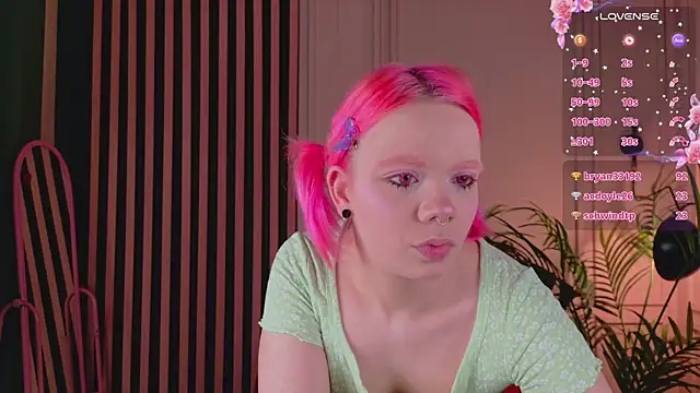 Waifu_Ketrin Chat XXX live