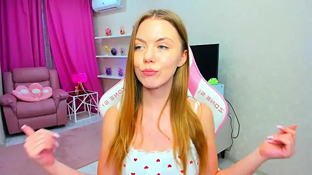 Chatroom XXX en direct de Strawberrye