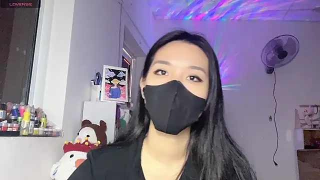 Tieu-May Live XXX-Chat