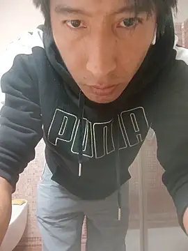 PpCharlie_8-D Show Webcam