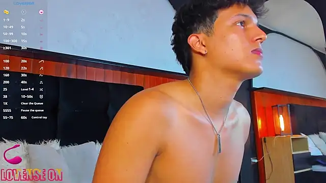 Leo_Savage_ Adlı Modelin Web Kamerası Şovu