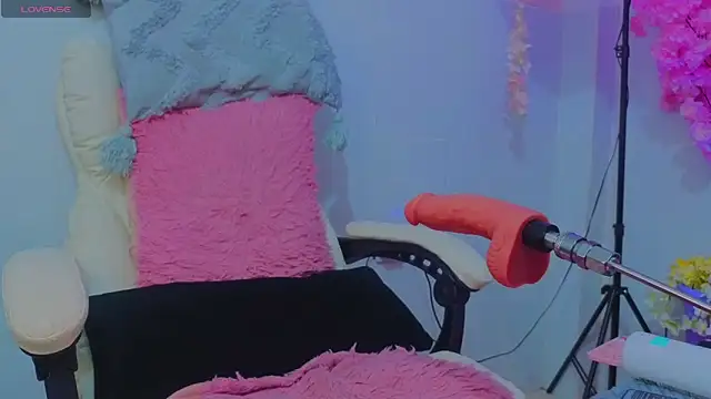 KilyetVera3x – webcam-show