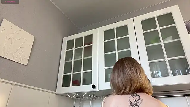 دردشة Alice_meow15 الجنسية المباشرة