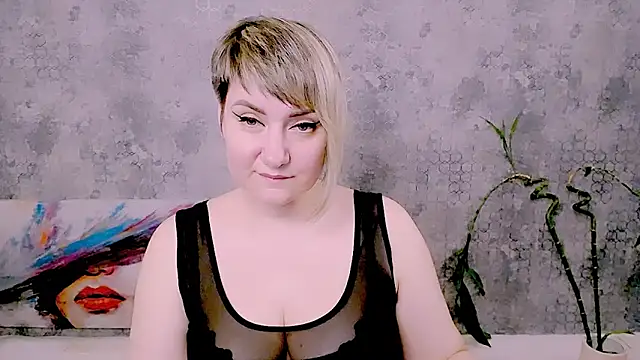 Djullia live XXX chat