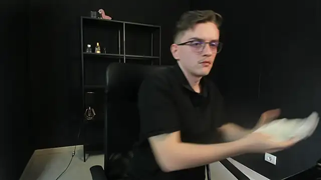 عرض كام FelixStarkk