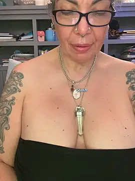 dieseldame1313's Live XXX Chat