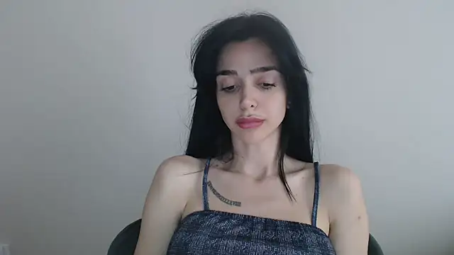 Онлайн чат XXX gglingeriee
