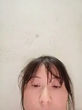 Czat XXX na żywo – linda_bae00