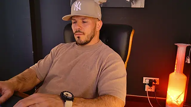 AngeloEric Live XXX Chat