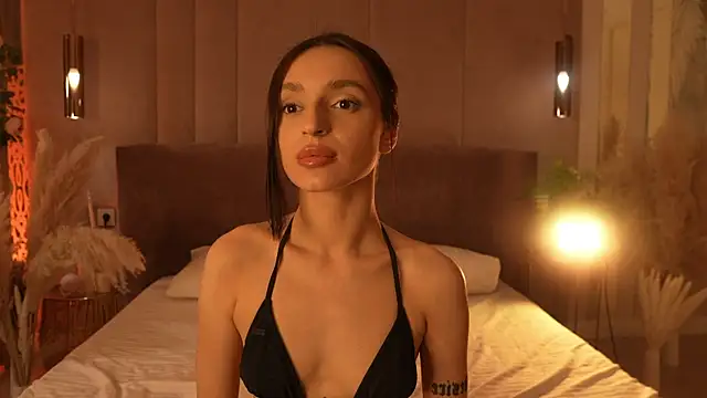 AdoraCortes – Live XXX-chat