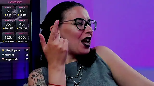 Chat +18 de RitaSonnet ao vivo