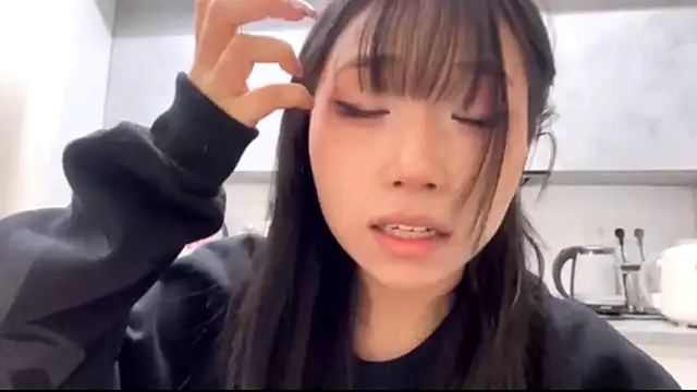 SweetMiaXO's Live XXX Chat
