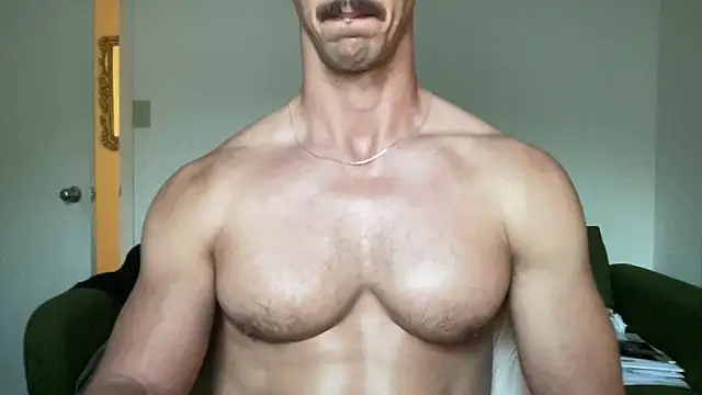 runfasterxoxo élő XXX-chatje