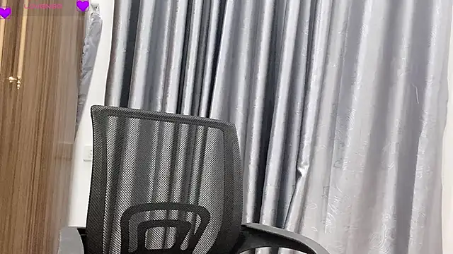 Ryo-Jisoo Obrolan Langsung XXX