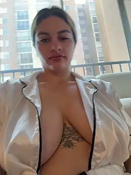 AtheneaRossi's Live XXX Chat