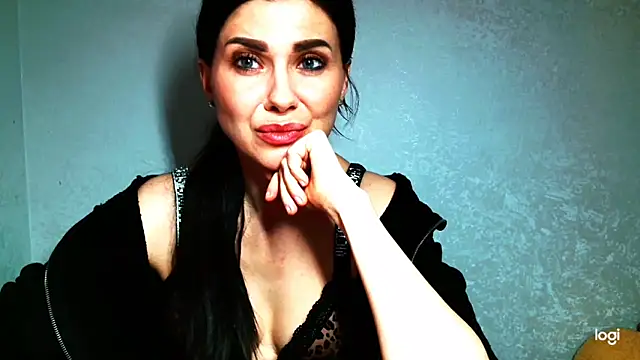 YadillsLucky Adlı Modelin Canlı XXX Sohbeti