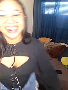Tigresa23 Pertunjukan Webcam