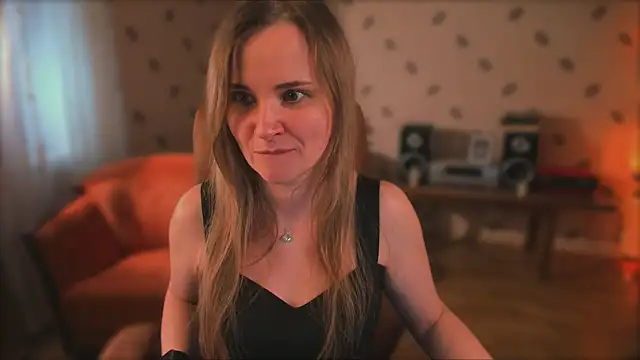 MiaSparkes লাইভ XXX চ্যাট