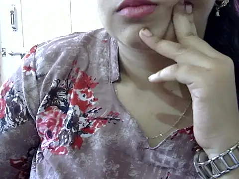 Cute_Aliyaa's Live XXX Chat