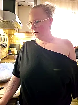 _Becca_und_Nimmersatt_'s Live XXX Chat
