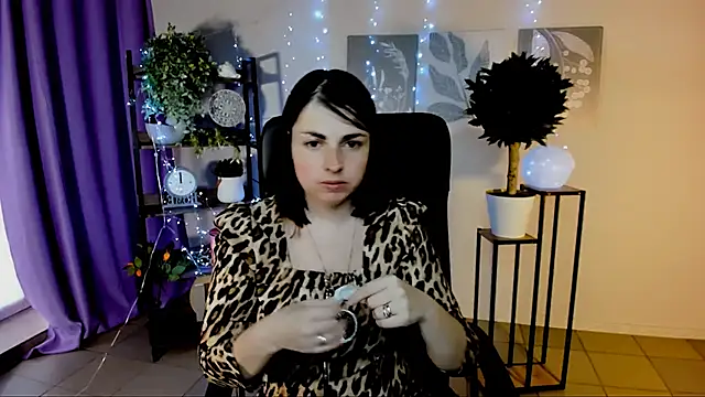 MartaEdams' Live XXX Chat