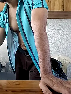 indianguy89: διαδικτυακό σόου στην κάμερα