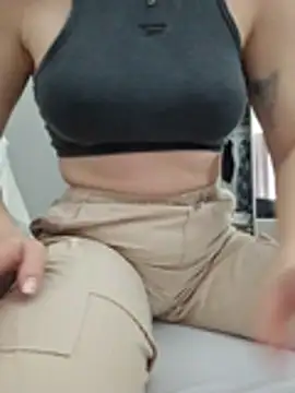 92yourbitch922's Webcam Show