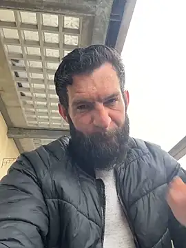Michel_huge Adlı Modelin Canlı XXX Sohbeti