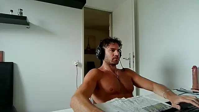 Chatroom XXX en direct de alpha-hunk
