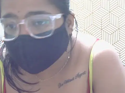 XXX chat uživo modela Fuckpussylickass
