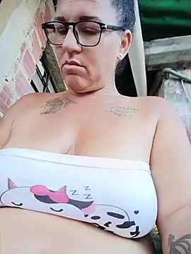 tugordita-hot's Webcam Show