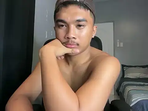 pinoyAdrianneXXX: вебкам-шоу