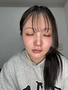 Онлайн чат XXX MinaKubo