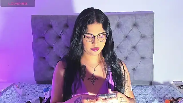 mabellfox's Webcam Show