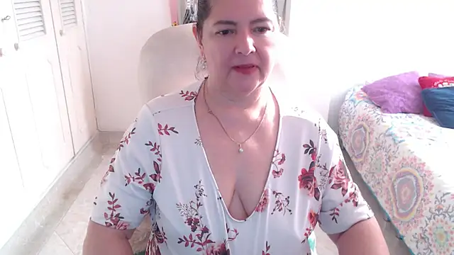 Chat +18 de leonela_69 ao vivo