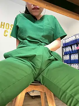 secretly_masturbating 网络视讯表演