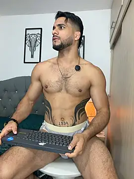 Maximiliano_ford's Webcam Show