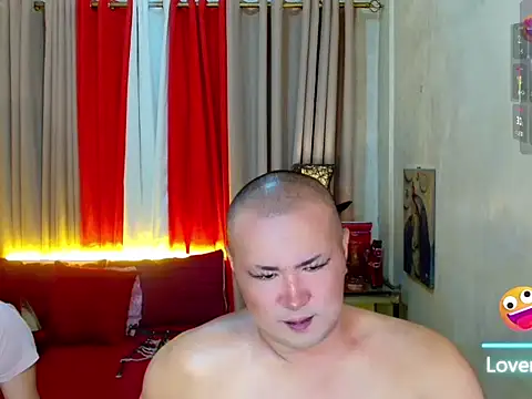 Incredible_Shemale Webcam Show