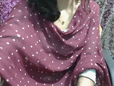 Adorable_Ayesha 即時 XXX 聊天