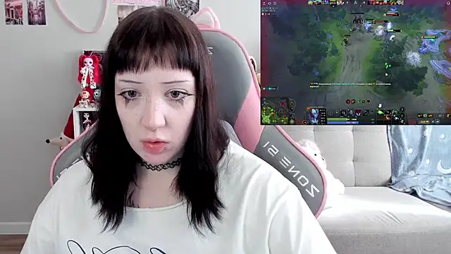 Chat +18 de MollysLand ao vivo
