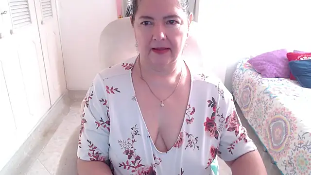 leonela_69 élő XXX-chatje