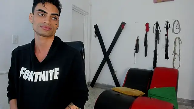 Gay_Red_Room: απευθείας συνομιλία ΧΧΧ