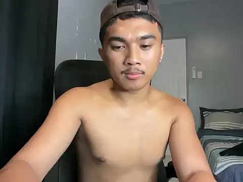 pinoyAdrianneXXX 在線直播表演