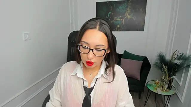 EvaSarazardje Adlı Modelin Canlı XXX Sohbeti