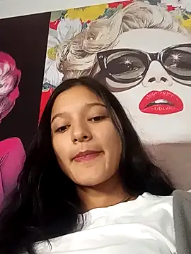 Sweet_Innocence_'s Live XXX Chat
