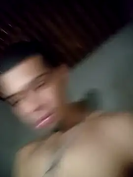 Chat +18 de BurdenedHotfoot ao vivo