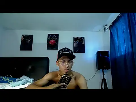 jack_vega1: онлайн-секс-чат